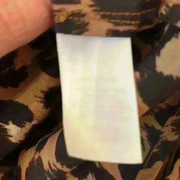 Talbots Womens Animal Leopard Print Button Front Polyester Shirt Size Small - Picture 5 of 8